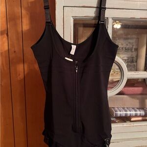 Component Ladies Size XL Black Zip-Front Bodysuit with 3 Hook Eye Durable Crotch